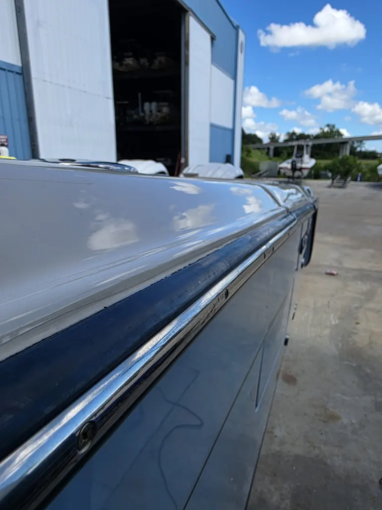 Grady-White rub rail and gunwale with a deep gloss